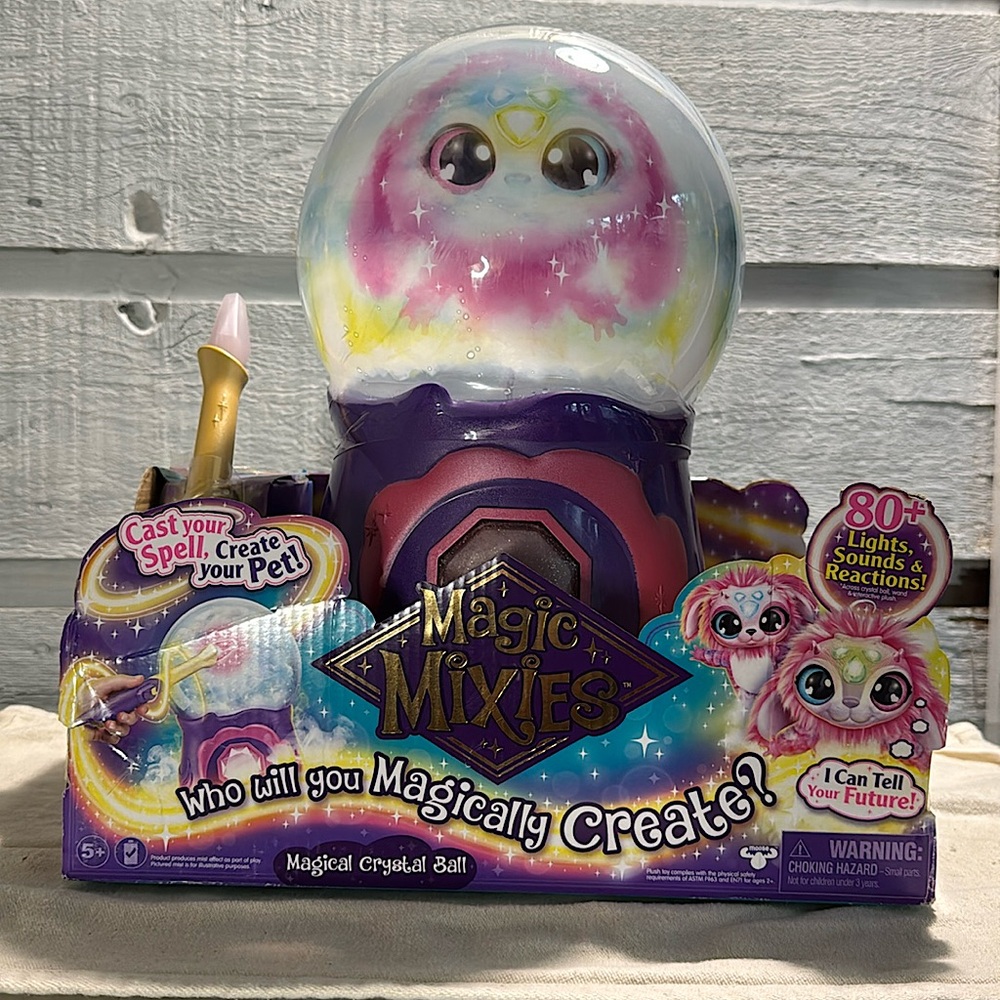 Magic Mixies Magical Misting Crystal Ball NEW